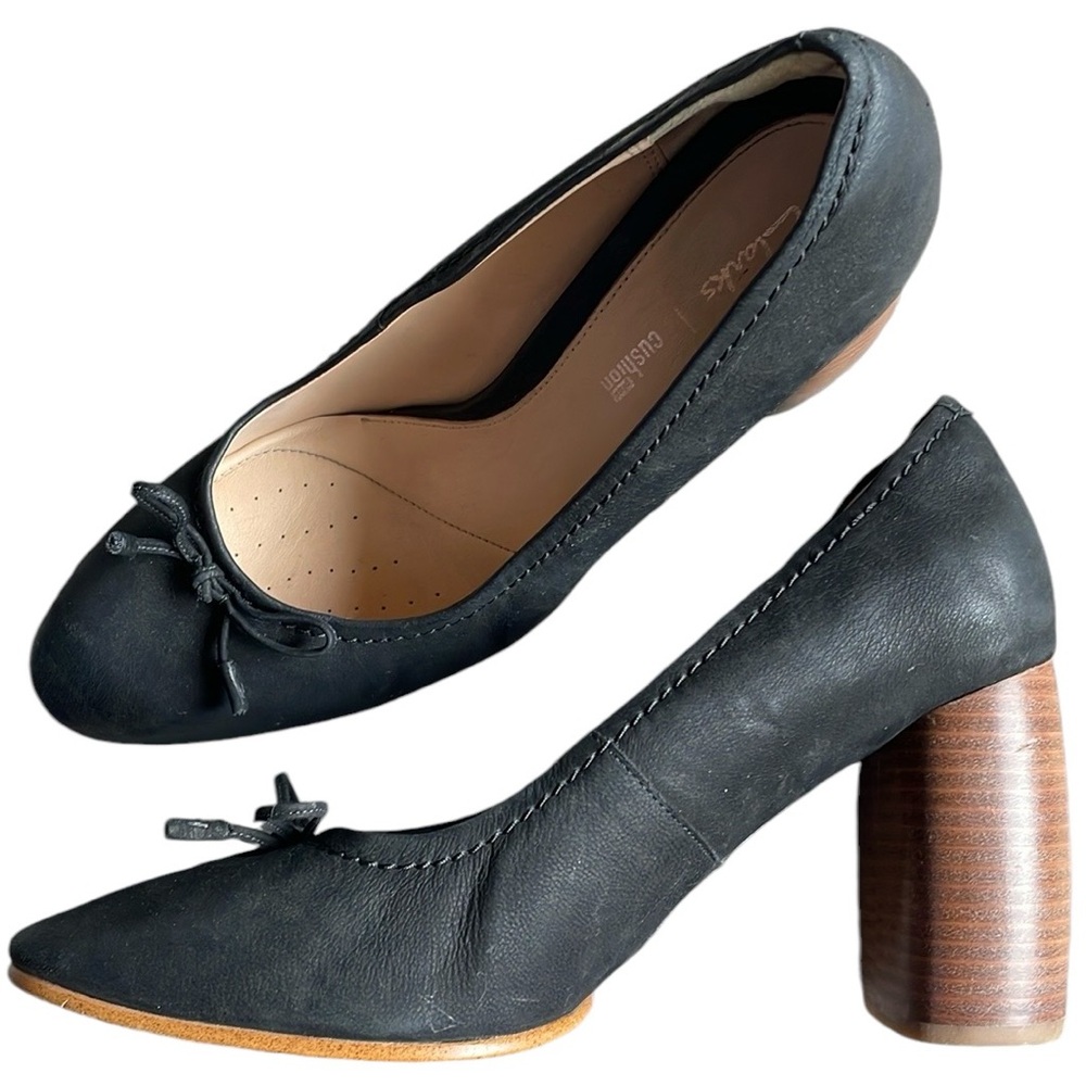 Clarks Plus Cushion Suede 3.5" Block Heel Pump 10